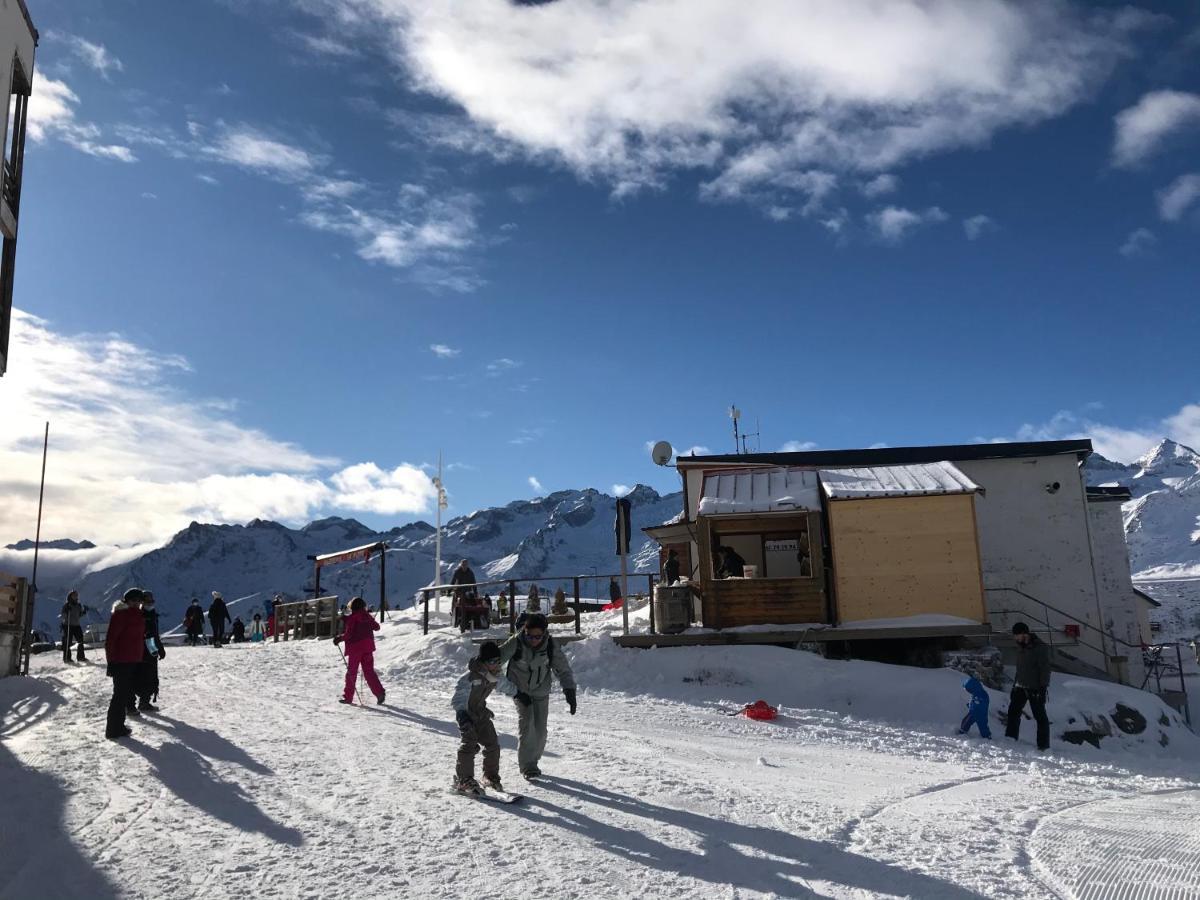 Plein Sud Saint-Aventin Exterior foto